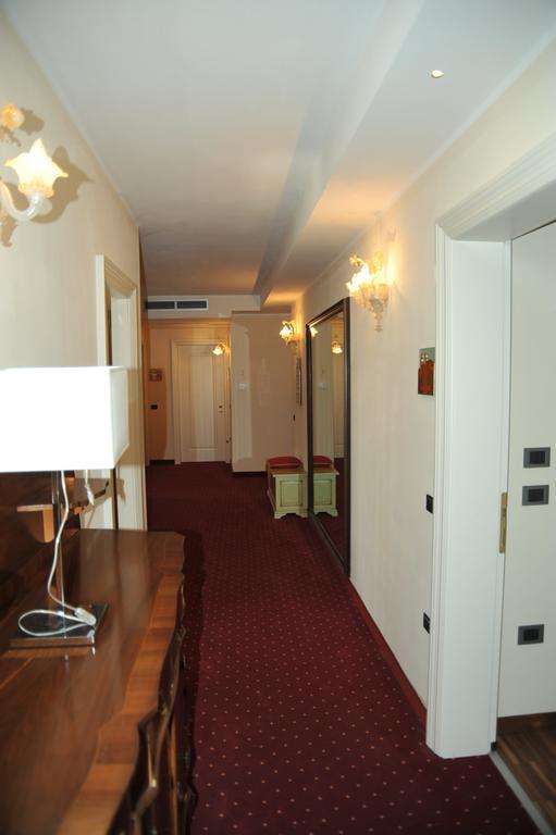 Albergo Minuetto Adria Zewnętrze zdjęcie