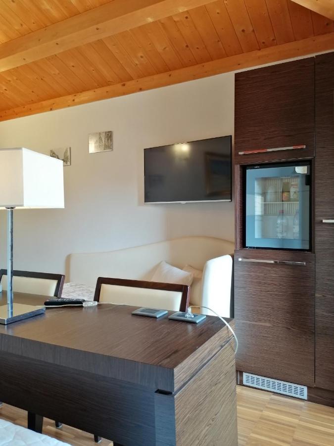 Albergo Minuetto Adria Zewnętrze zdjęcie